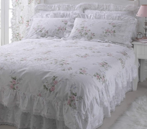 Charlotte Pink Bedspread By Vantona