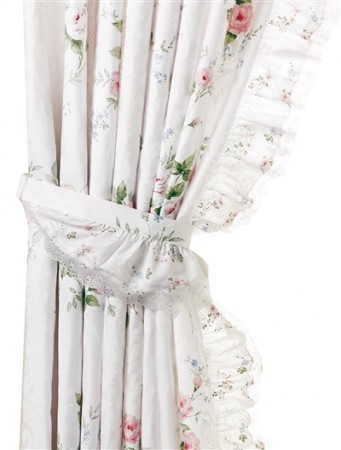 Charlotte Pink Curtains by Vantona