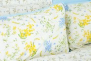 Viola Bedding Set By Belledorm